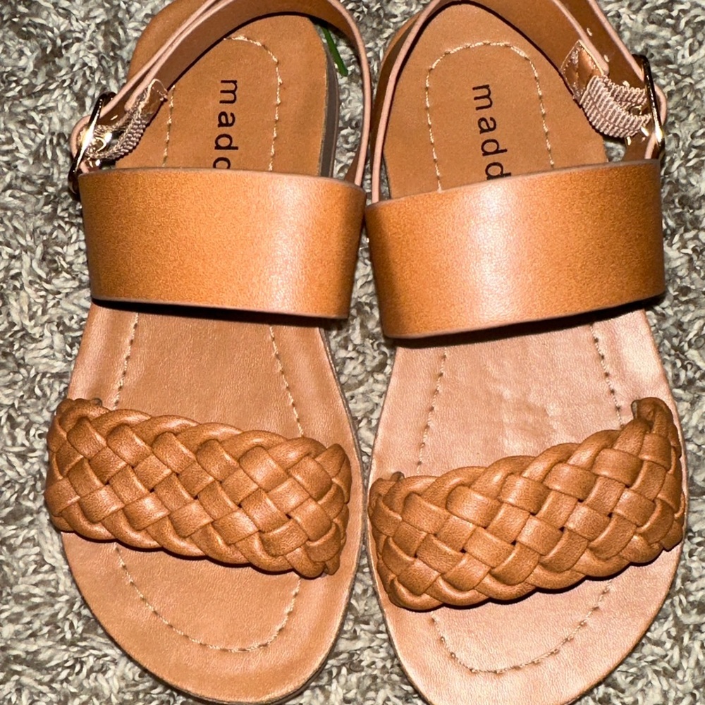 Madden Girl White Sandals with Butterfly Detail